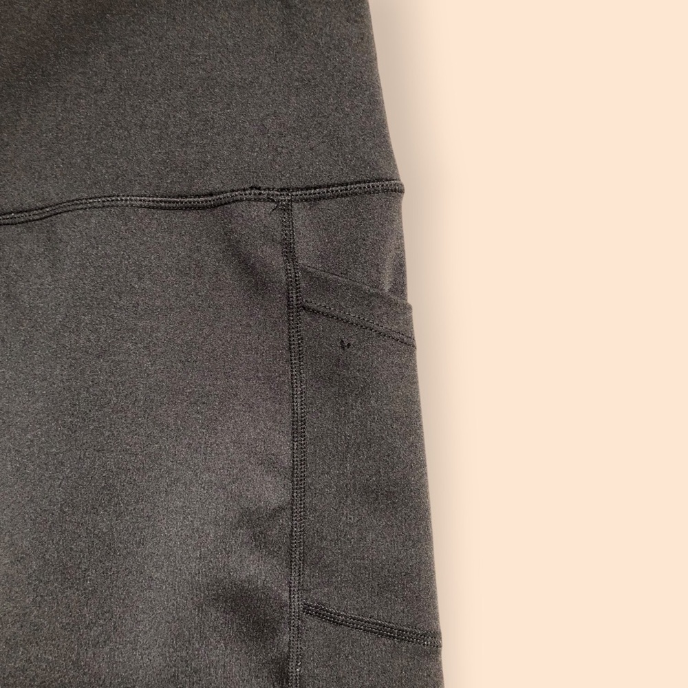 Legend Women’s Black Bike Shorts Active Athletic Athleisure Pockets Women Large - Picture 3 of 8